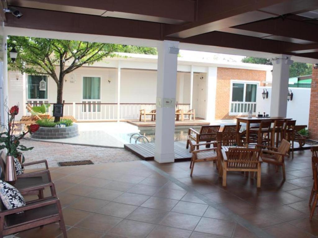 Baan Pimpisa Hotel Bang Sare Exterior photo
