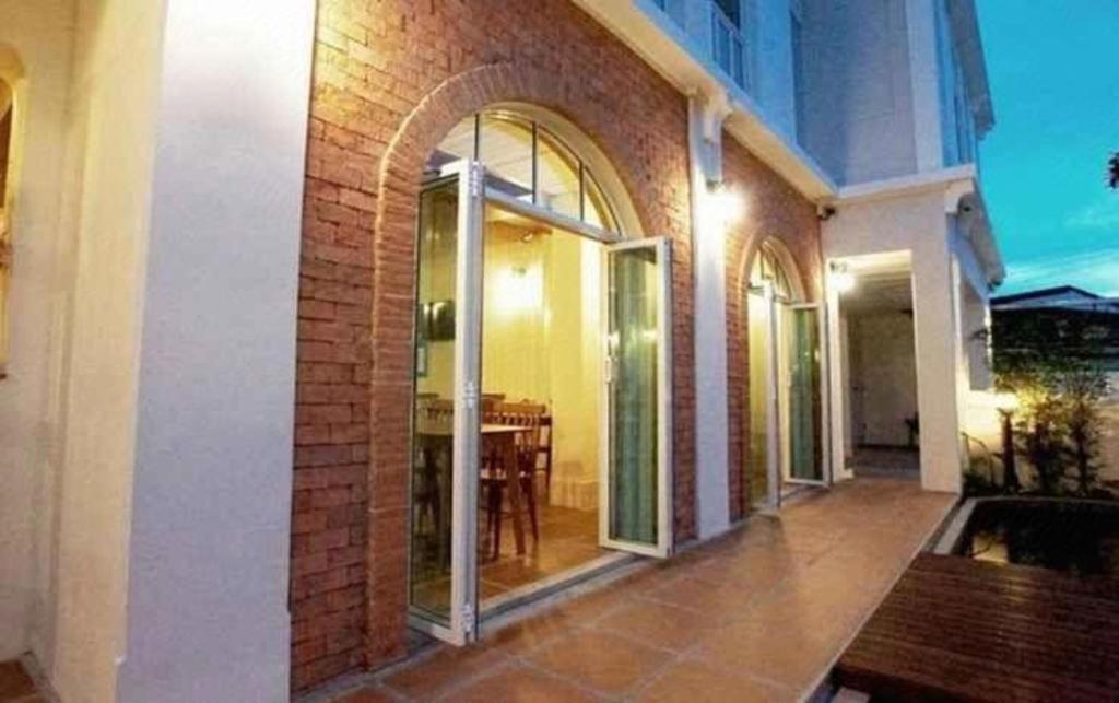 Baan Pimpisa Hotel Bang Sare Exterior photo