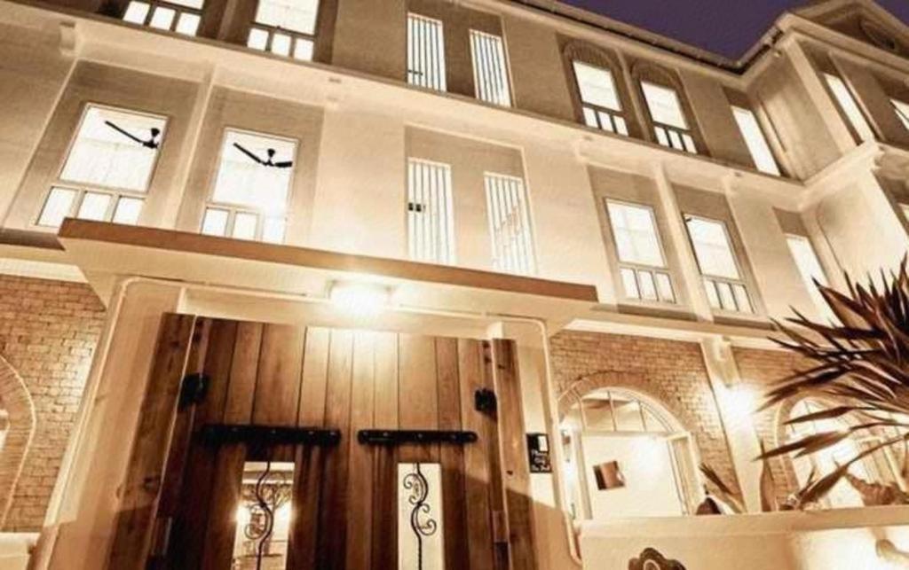Baan Pimpisa Hotel Bang Sare Exterior photo