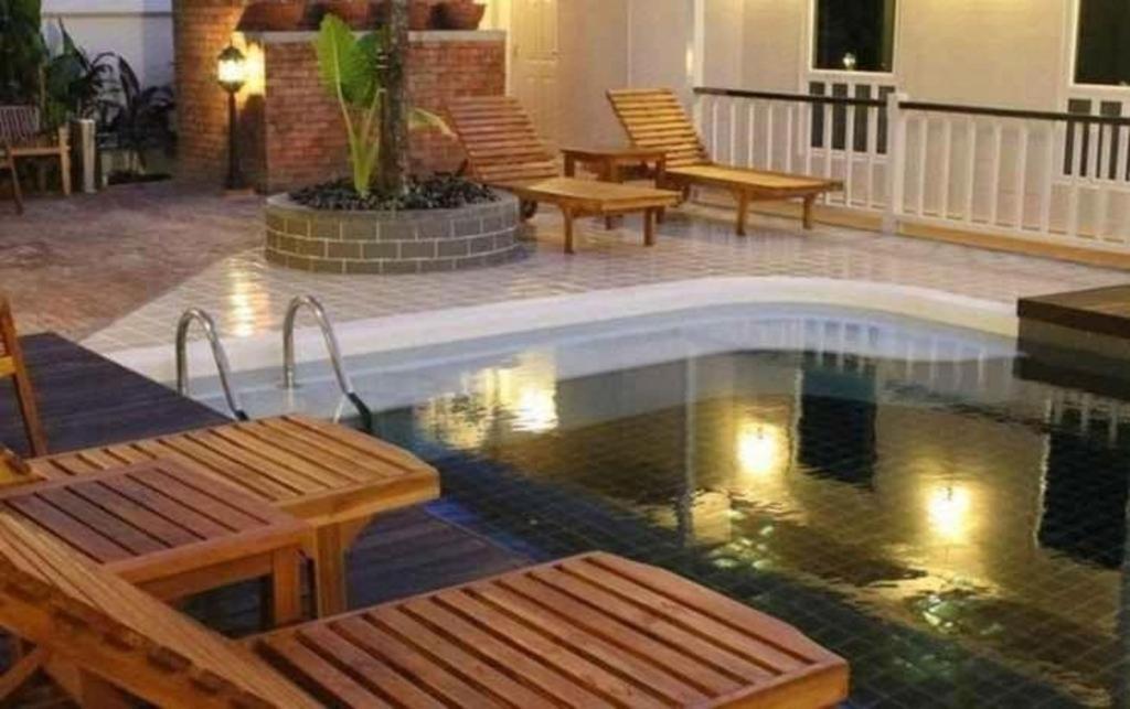 Baan Pimpisa Hotel Bang Sare Exterior photo