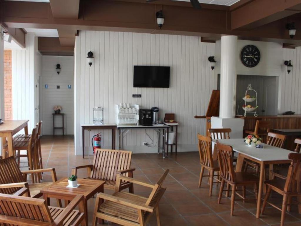 Baan Pimpisa Hotel Bang Sare Exterior photo