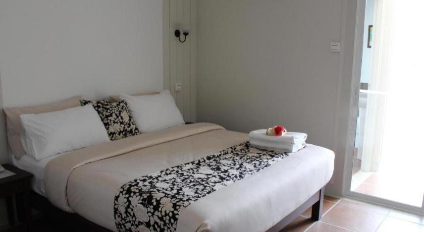 Baan Pimpisa Hotel Bang Sare Exterior photo