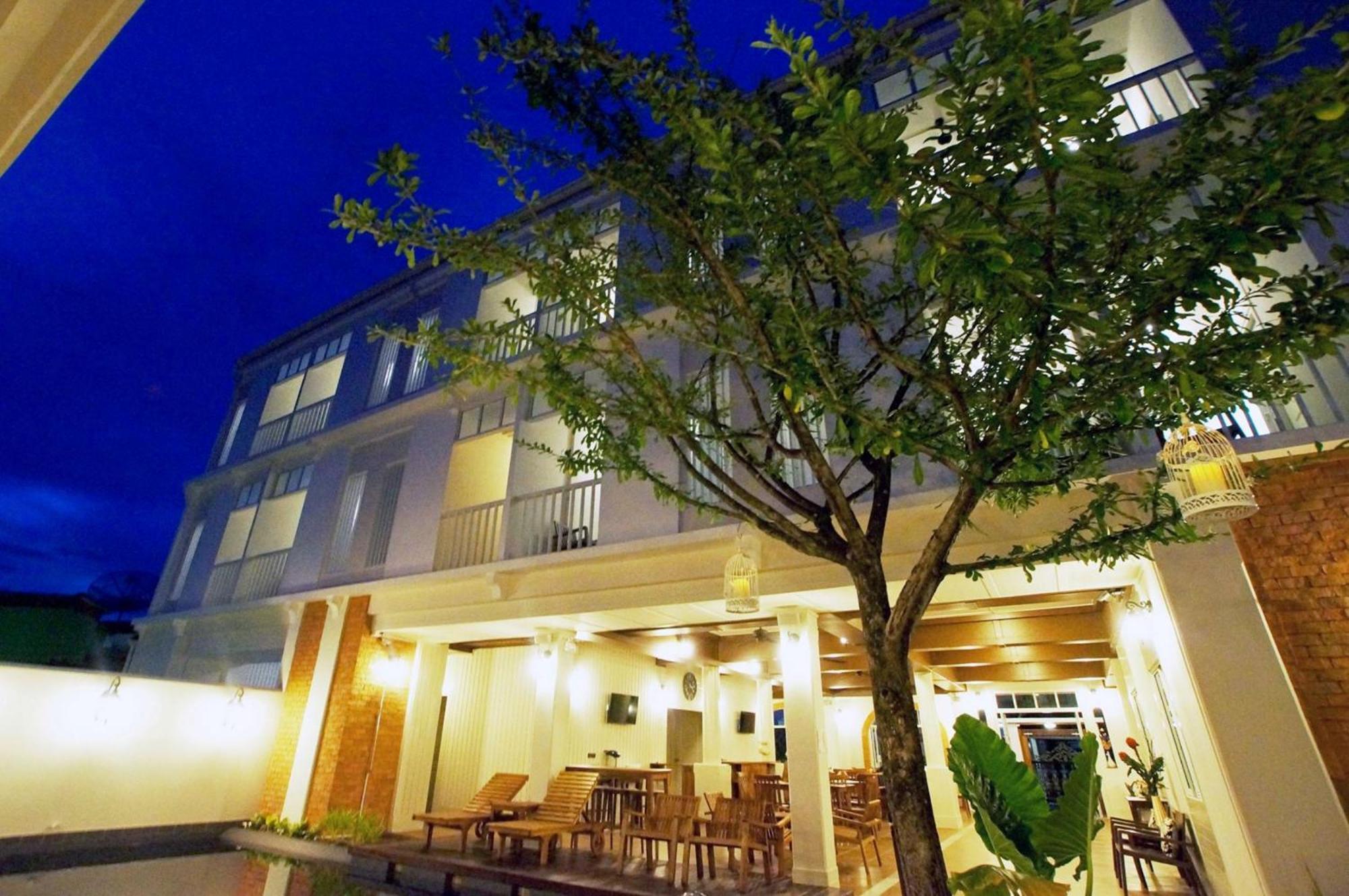 Baan Pimpisa Hotel Bang Sare Exterior photo